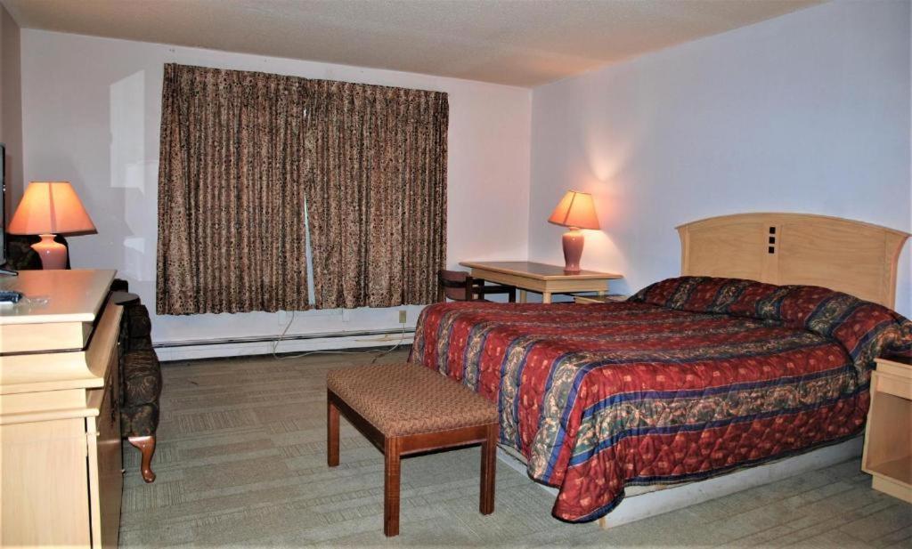 Country Garden Inn & Restaurant Smoky Lake Luaran gambar