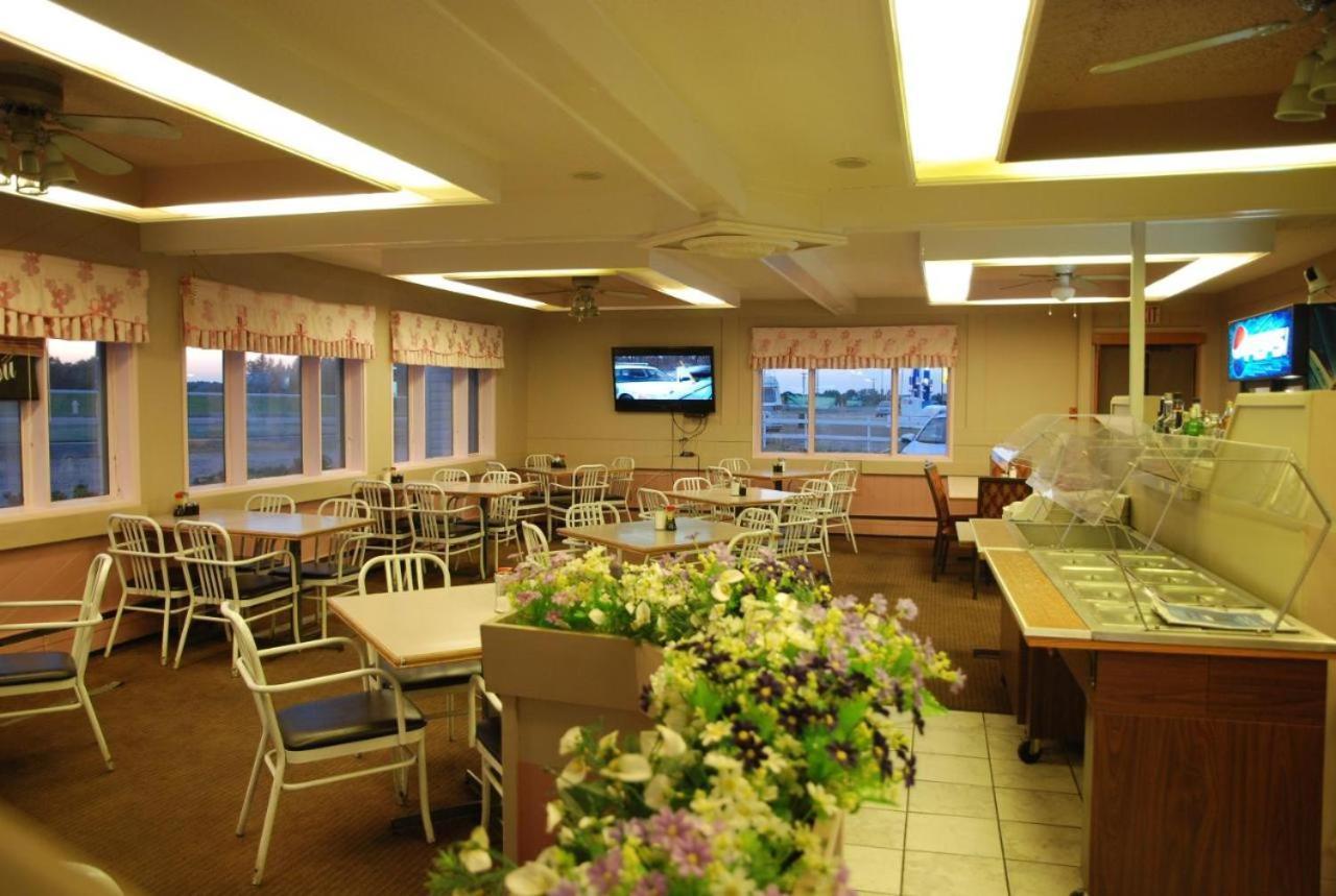 Country Garden Inn & Restaurant Smoky Lake Luaran gambar